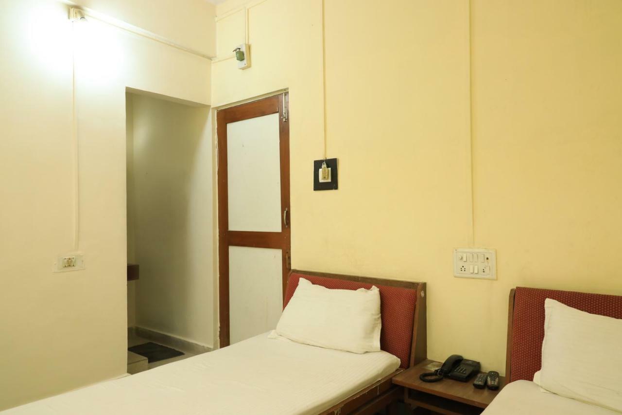 Hotel Spot On 39820 Shree Vaibhav Saver Nágpur Exteriér fotografie